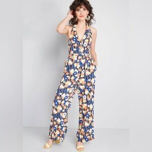Modcloth Genuine Genius Floral Jumpsuit Size L - Missing Belt